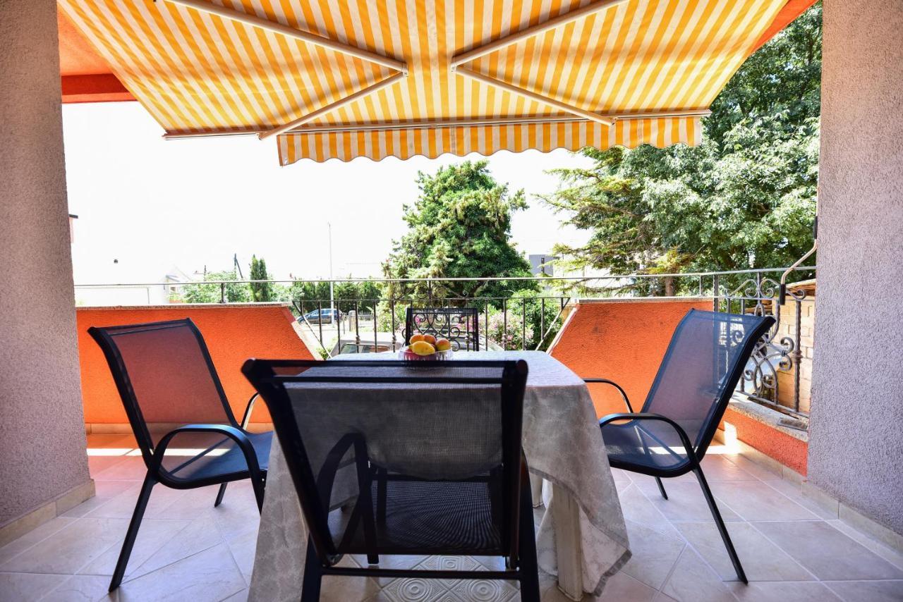 L&L Holiday Apartment 자다르 외부 사진